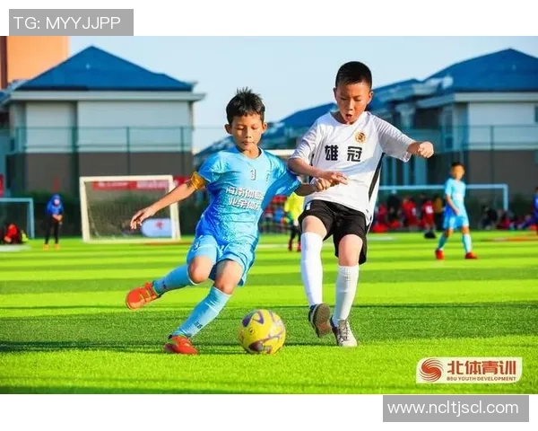 青苹果足球:培养未来足球明星的摇篮与梦想的起点